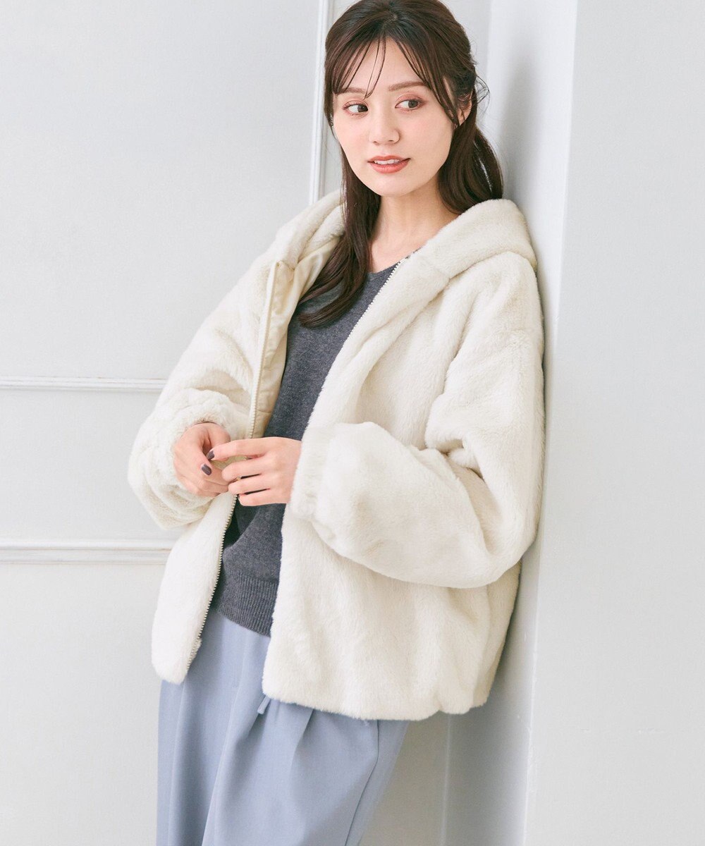 Feroux フード付きフェイクファー パーカー 