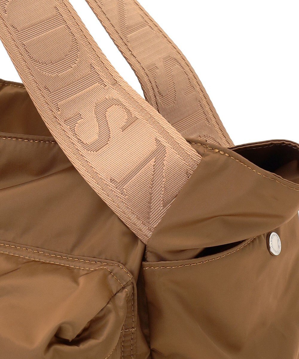 23区 NOMADIS バスクポケット ショルダーバッグ 