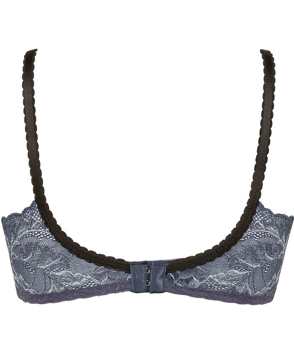 Wing ブラジャー 背中の段差をスムージング 脇高設計 胸ふっくら 【後ろ姿きれいブラ】 ブラ KB2721 ウイング／ワコール 