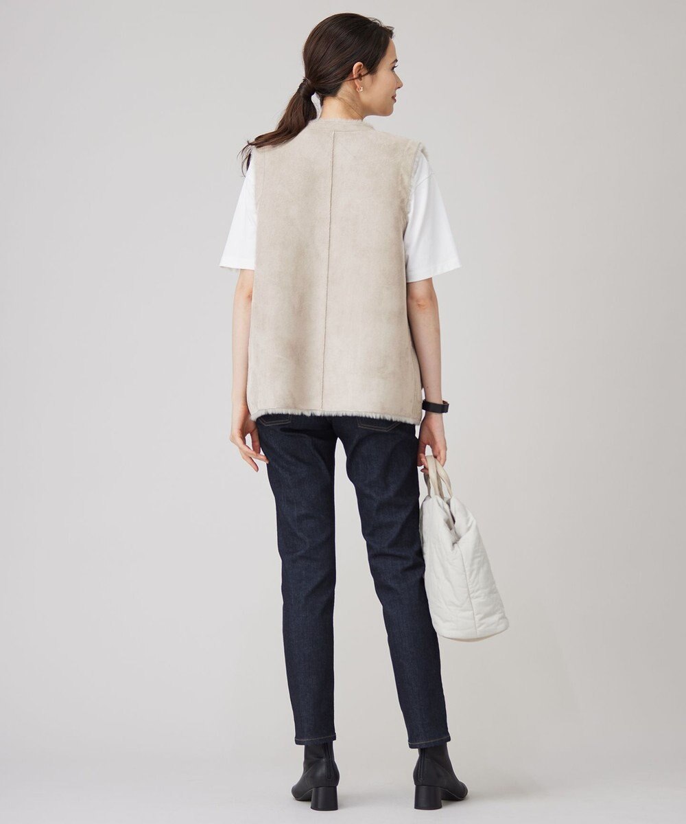 自由区 リバーシブルエコメリノムートン ジレ 