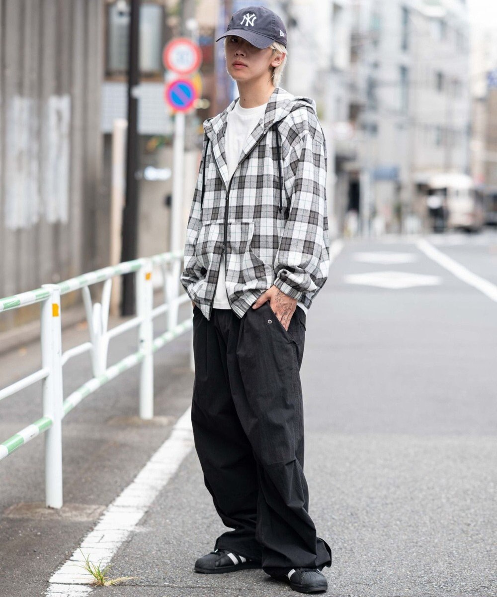 WEGO 【ユニセックス着用ITEM/MLサイズ展開】チェックグラフィックZIPパーカー（LS） 