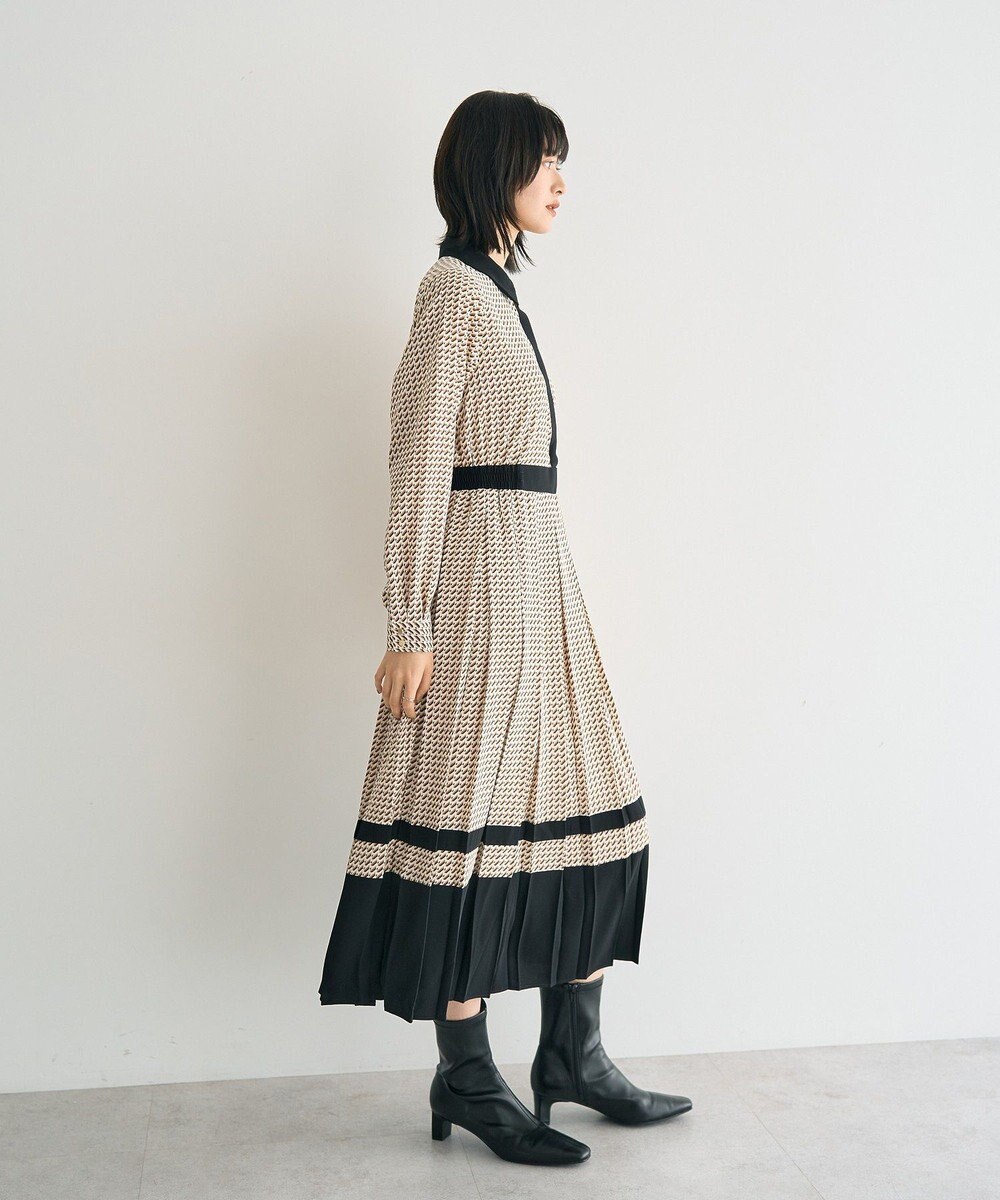 YECCA VECCA ジオメ柄プリーツワンピース 