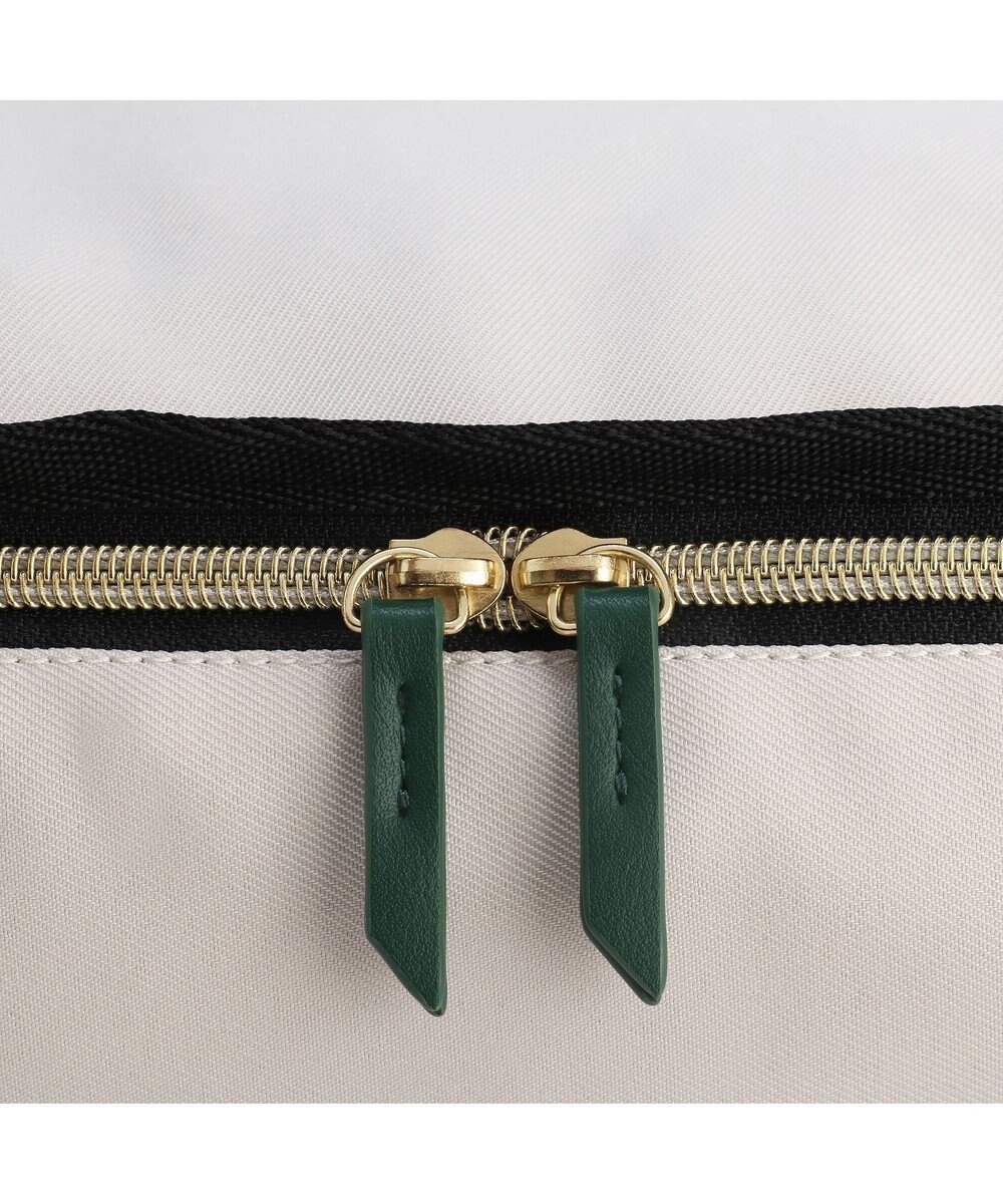 ACE BAGS & LUGGAGE HAyU × ace. トラベルポーチ Lサイズ 猫柄 17823 