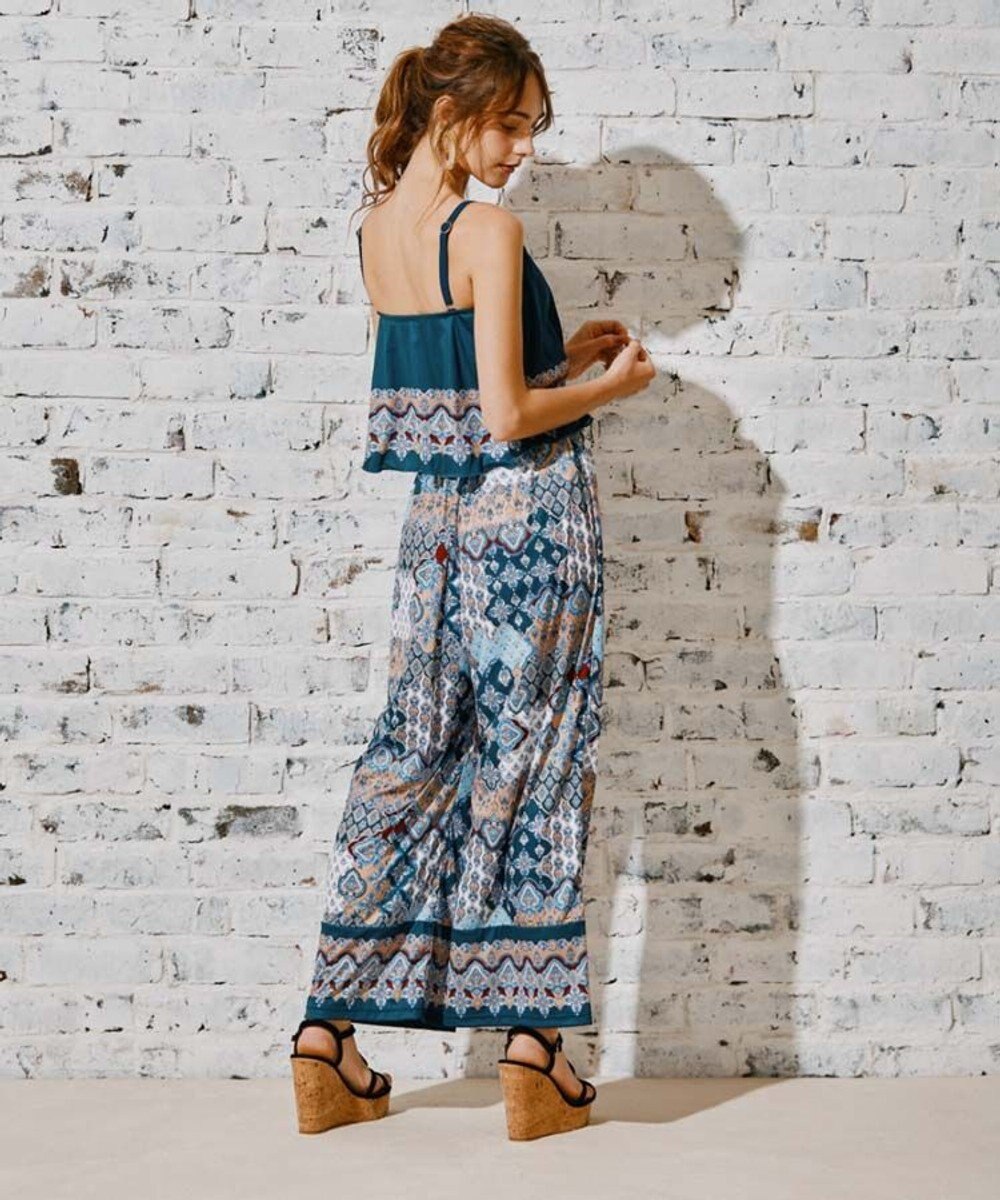 San-ai Resort（三愛水着楽園） ロングパンツセット水着　9M・11L　【Coral veil（コーラルヴェール）】 