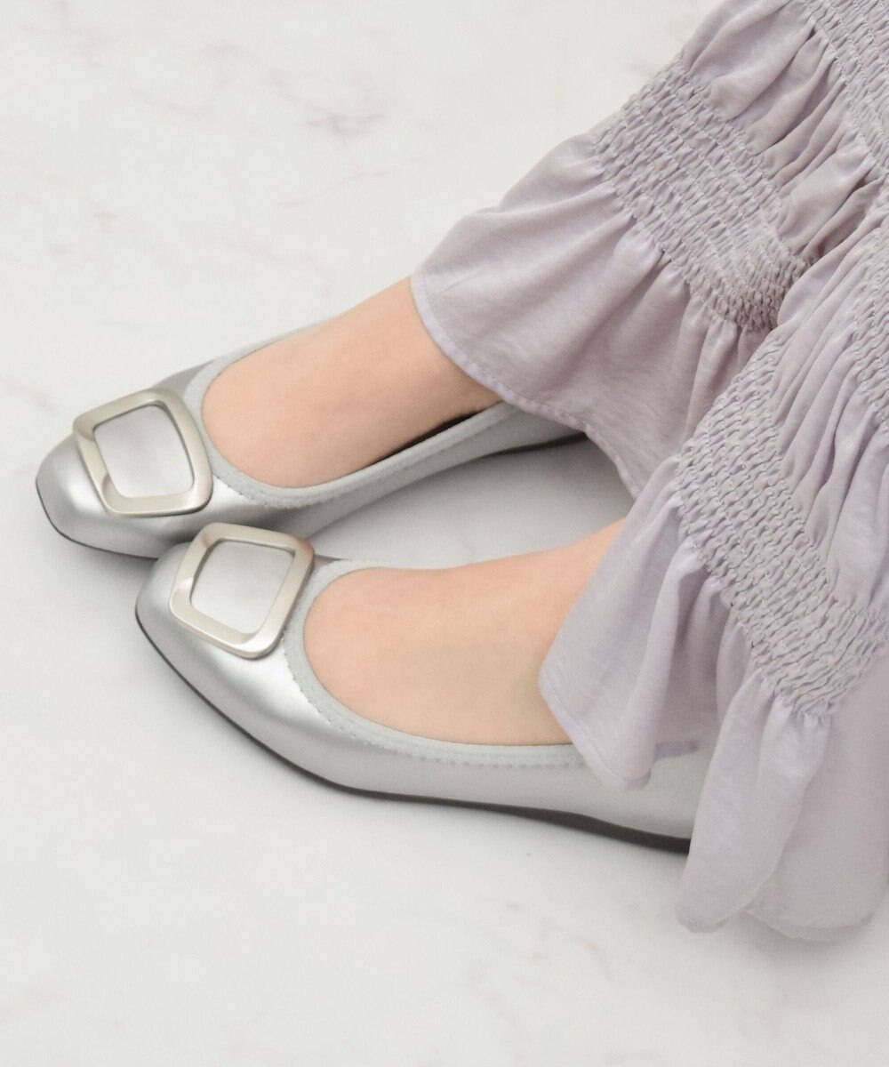 Bridget Birkin 【Bridget Birkin】バックルアクセントレインパンプス 