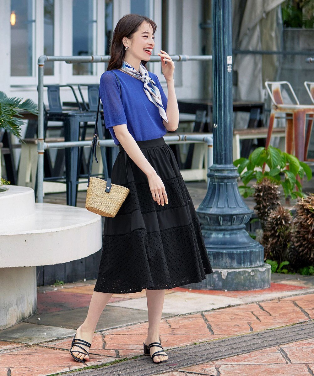 Tiaclasse 幅広く活躍が期待できるレース切替スカート 