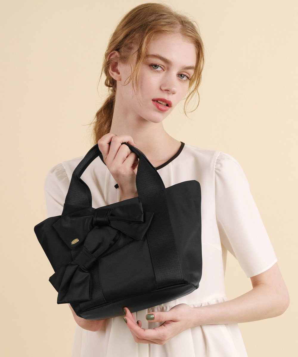 TOCCA 【大人百花掲載】T CADEAU TOTE トートバッグ ブラック系