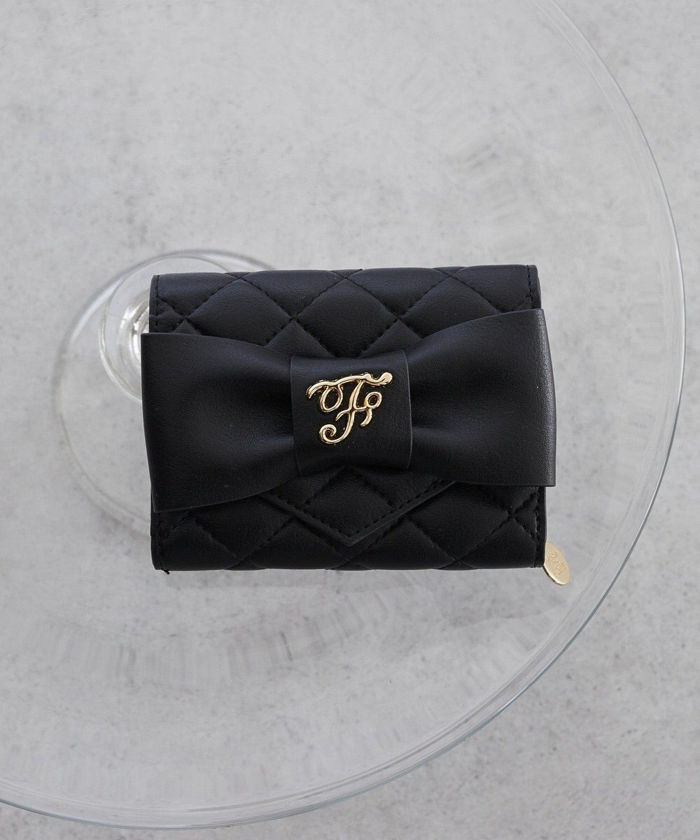 Maison de FLEUR キルティングFリボンウォレット 