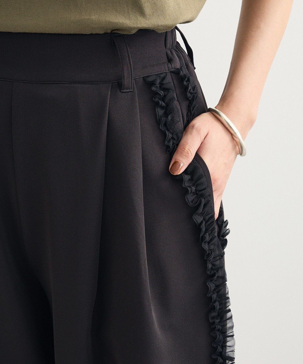 Green Parks ・ｓｗｉｎｇ　ｂｙ　サイドフリルワイドパンツ 