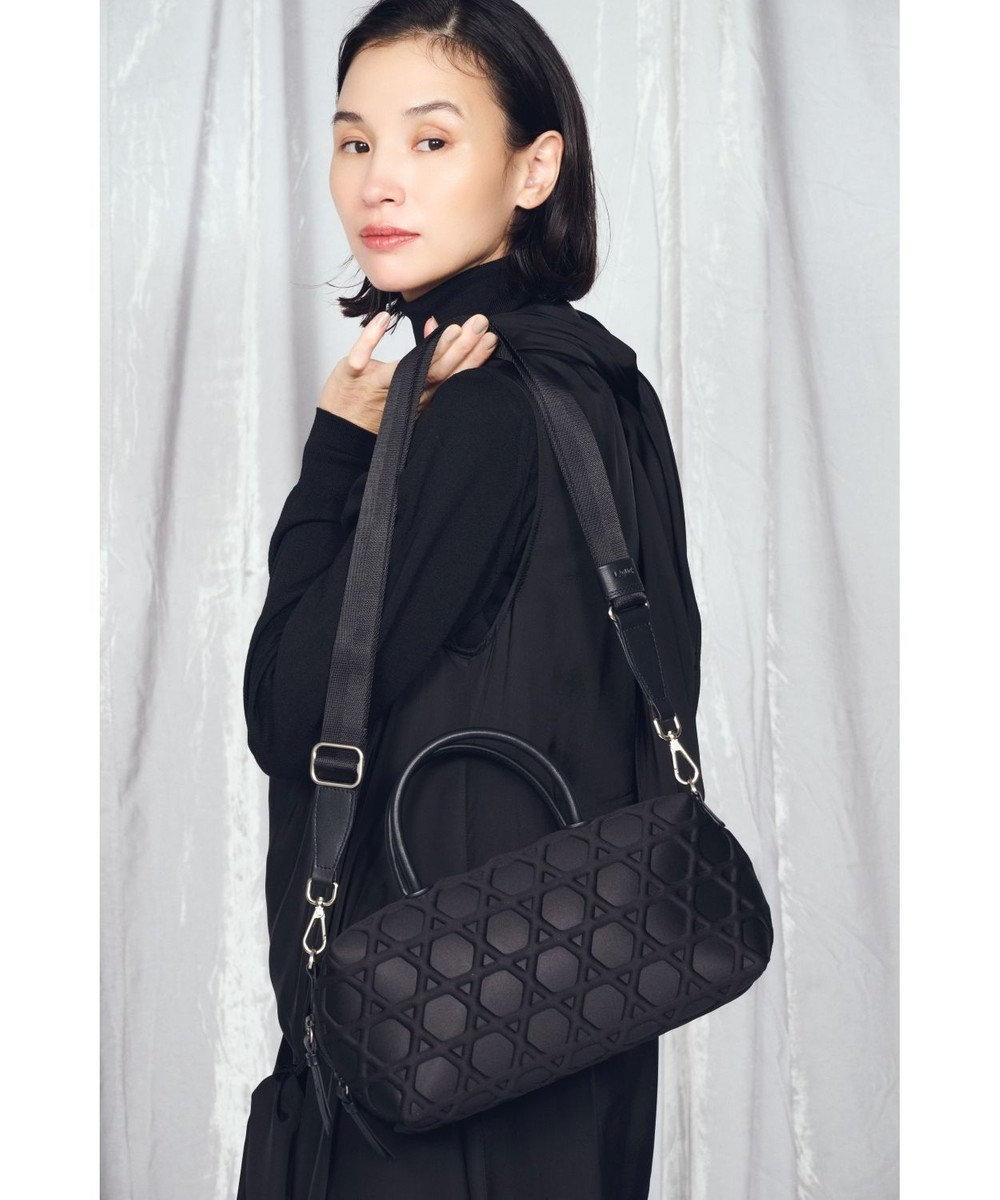 MIYABIYA 【撥水加工】篭目大柄エンボスボンディングミニボストン 