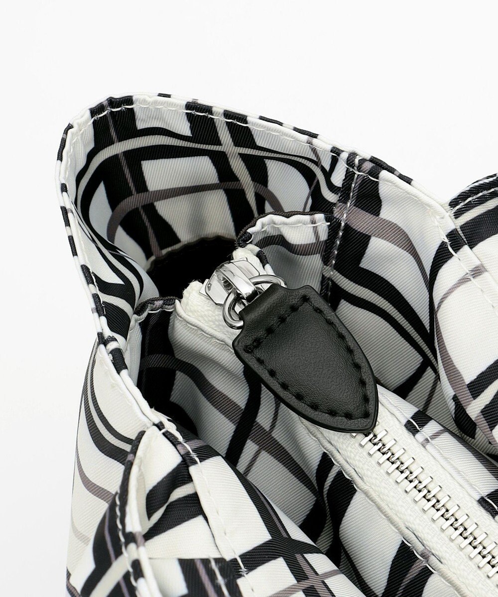 Y'SACCS 総柄プリントトートバッグ 