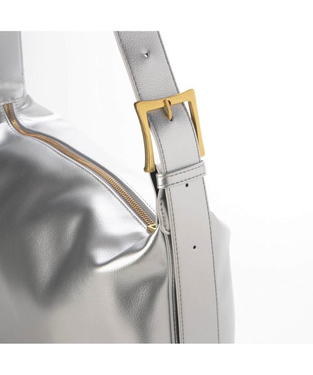 UNBILLION カシュカシュ cachecache / バックル付きビッグショルダー 