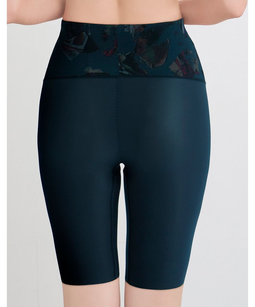 WACOAL ガードル 【肌リフト】 下半身のたるみをリフトアップ スリムなシルエット ロング丈 一枚ばき可能 レディース GRC424 /ワコール 