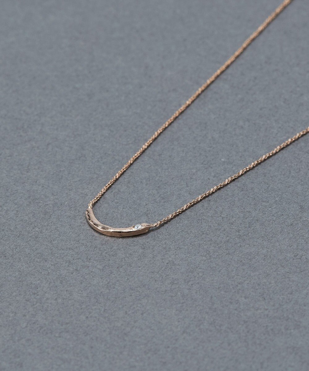 Phoebe 〈金属アレルギー対応〉エターナルクレセントネックレス 