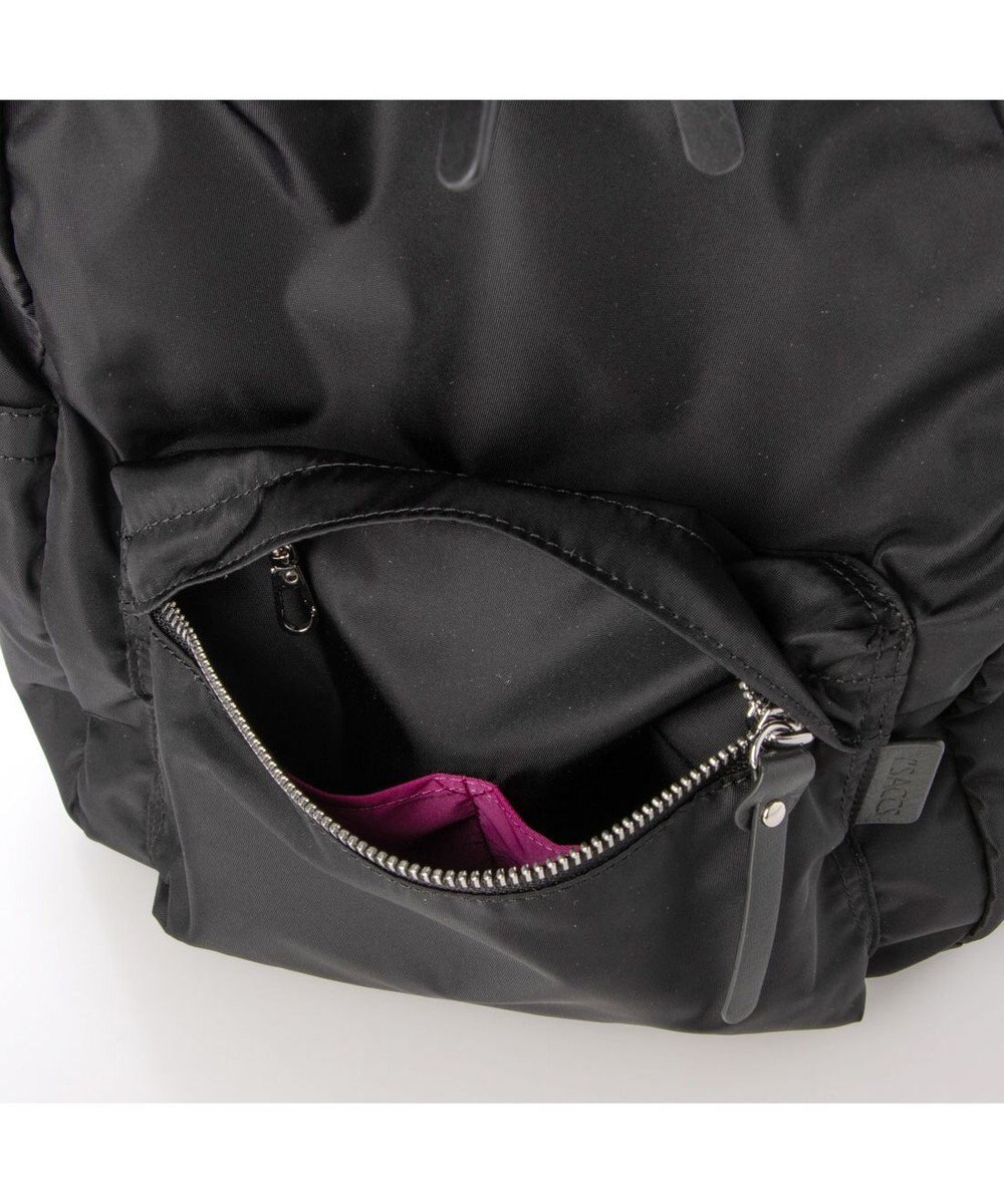 Y'SACCS ナイロン A4リュック　Sサイズ 