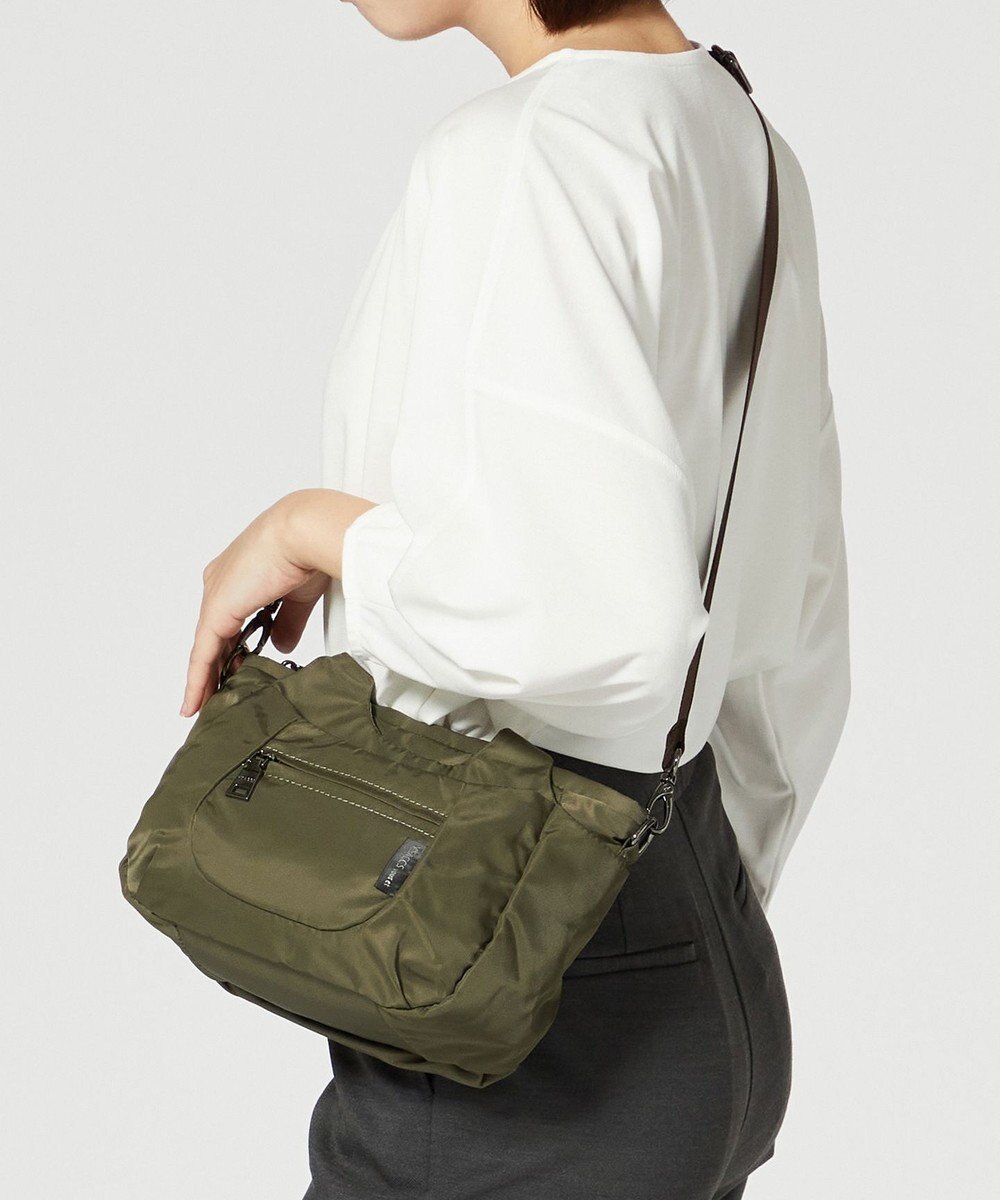 Y'SACCS 【Y’SACCS vous et】ラウンド2WAYミニトート 