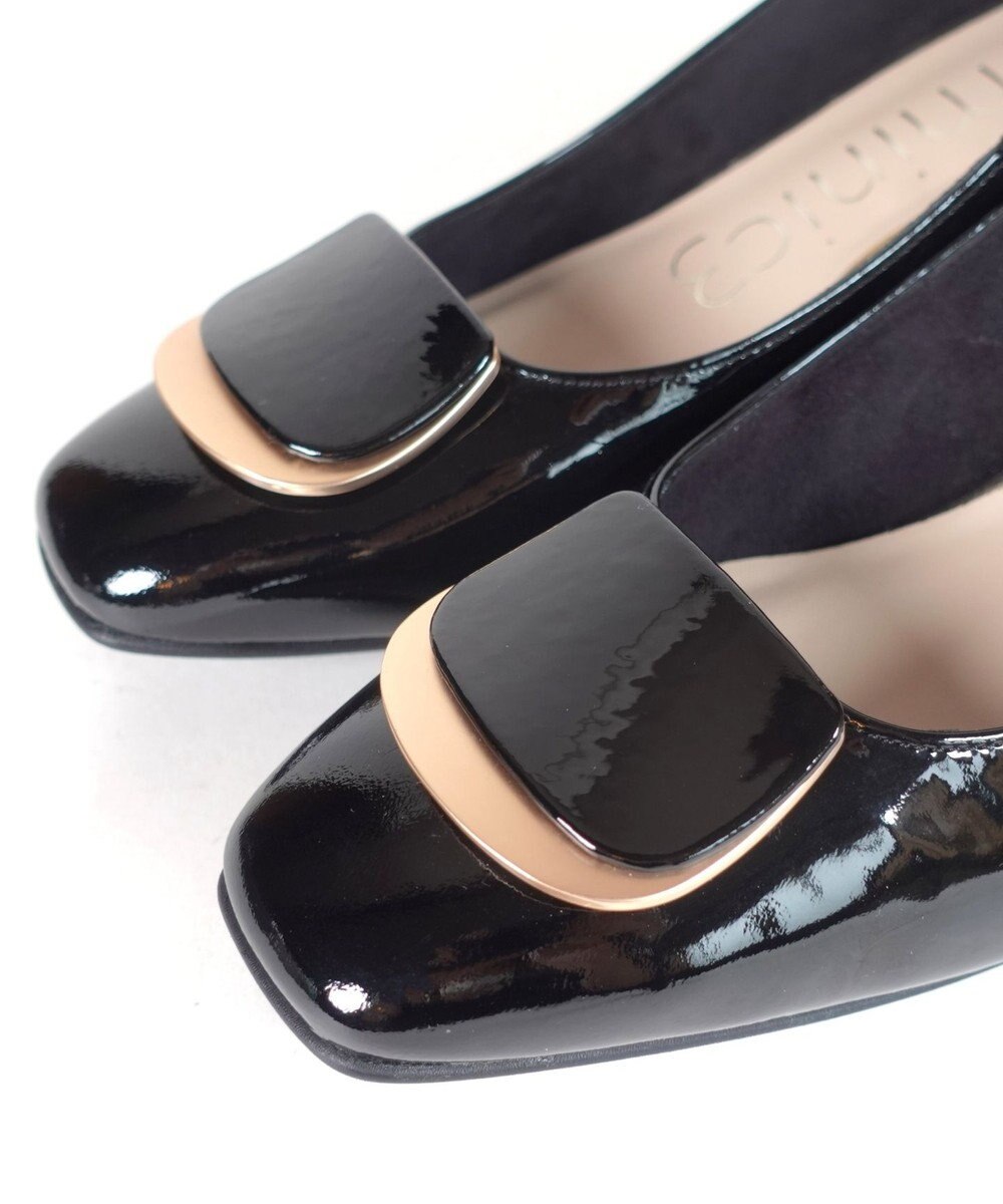 Dominic3 スクエアモチーフ レザーパンプス 