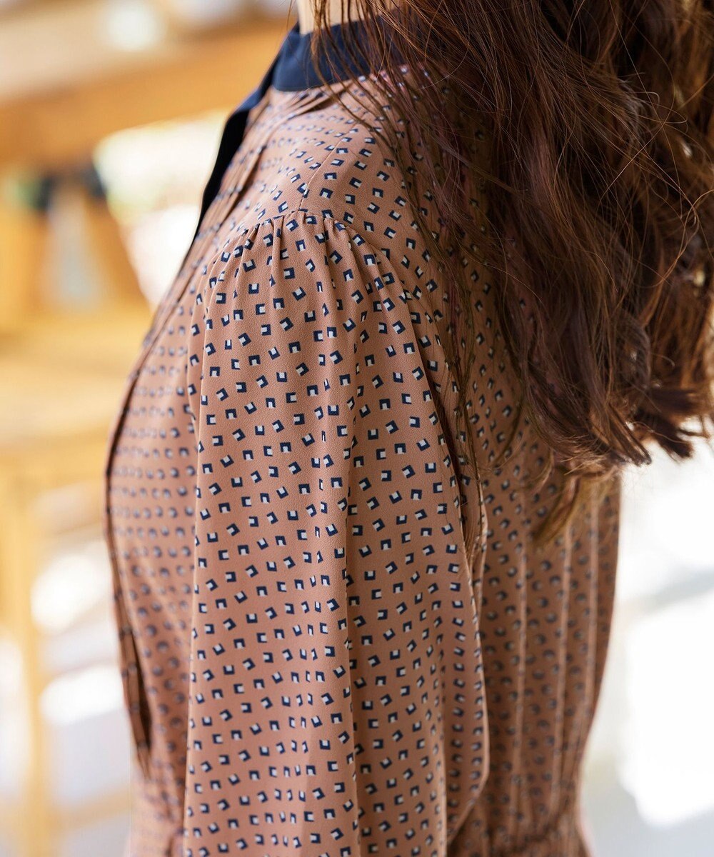 Tiaclasse 【新色追加・洗える】配色バンドカラー幾何学柄ワンピース 