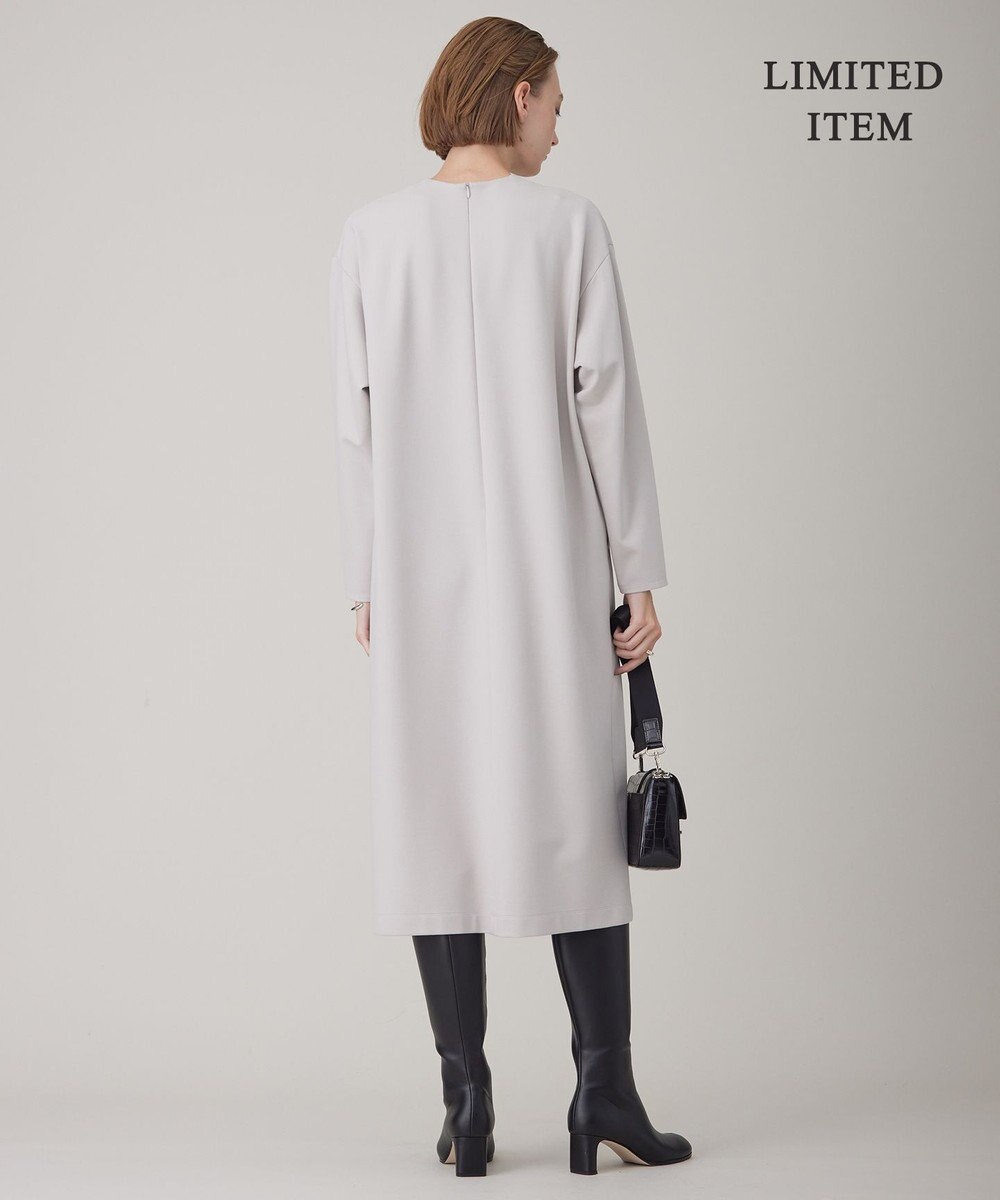 ICB 【WEB限定・洗える】ストレッチポンチ Vネックワンピース 