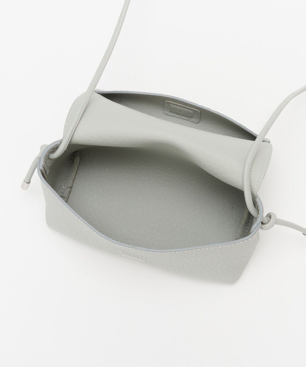 IACUCCI ＜Oggi 10月号掲載＞アルブメ ALCE 