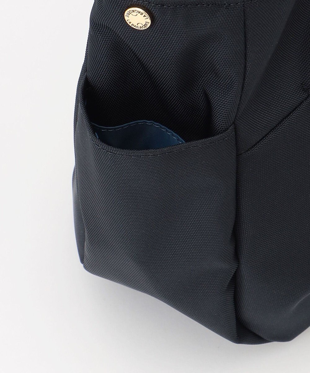 LA BAGAGERIE ポリエステルキャンバス　タックショルダー 