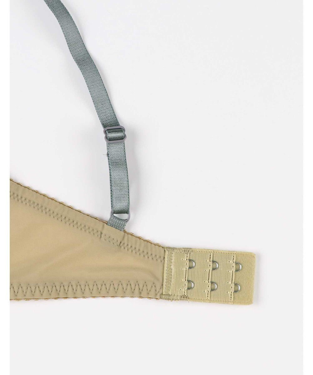 AMPHI ノンワイヤーブラ 谷間をメイク 脇高細見え A～Gカップまで対応 大きいサイズ 【BRAGENIC ブラジェニック 脇高細見えタイプ】 ブラジャー ブラ BMI355 アンフィ／ワコール 