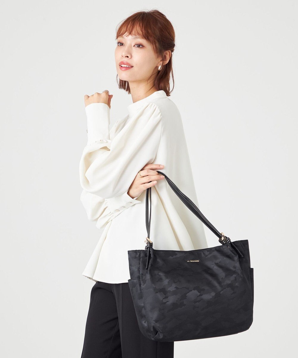 LA BAGAGERIE シャドージャカード A4トートバッグ 
