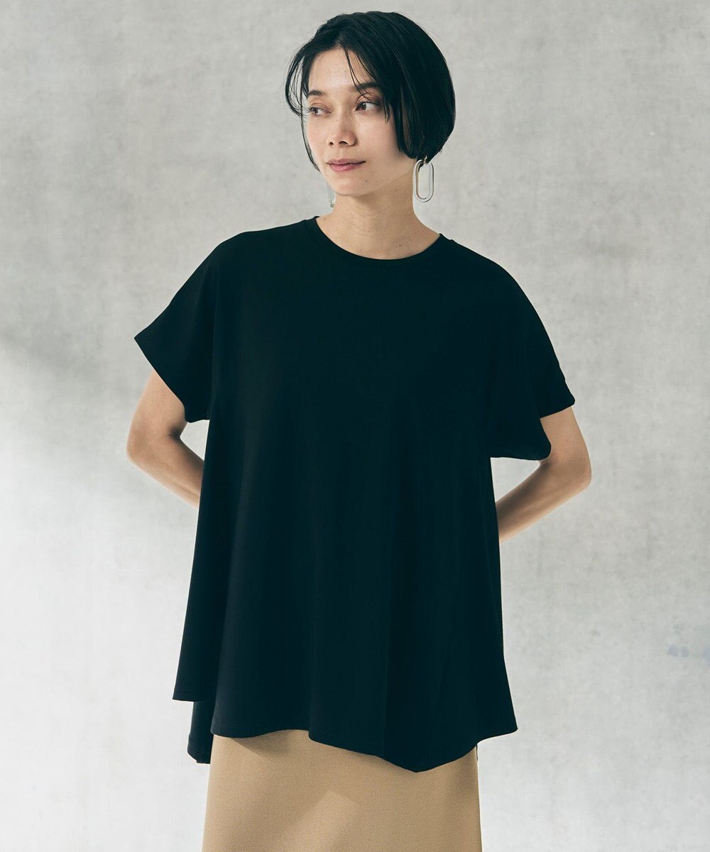 UNFILO 【一部店舗限定カラー】BEAUTY FORM-T フレアTシャツ 