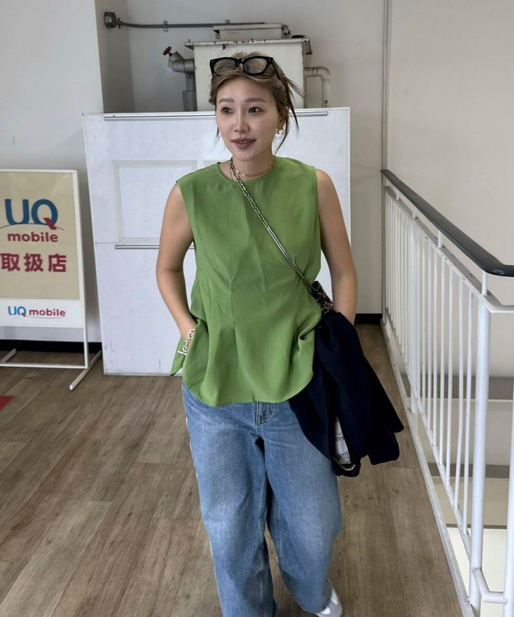 Green Parks AnriettMusee ノースリーブタックペプラムブラウス 