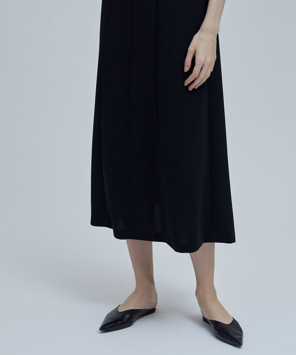 BEIGE， SARAH / Aラインドレス 