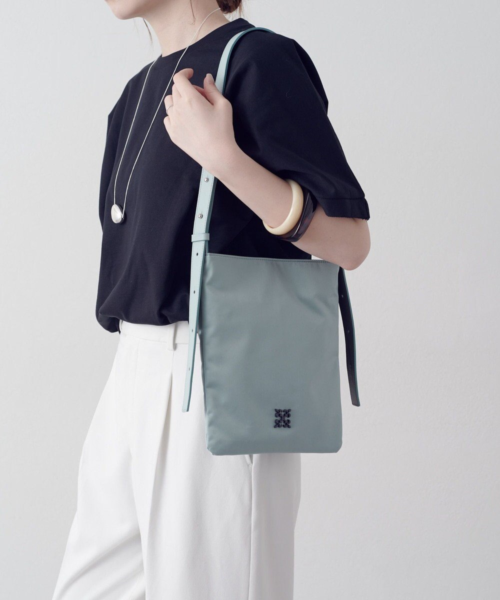 russet バイカラーレザーベルトフラットショルダーバッグ(SF-278) 