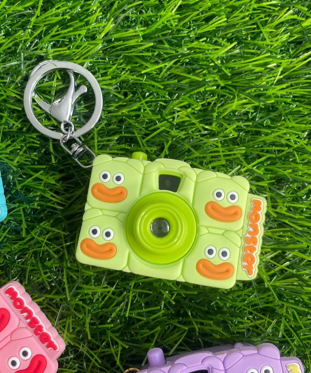 WEGO モンスタートイカメラキーホルダー 