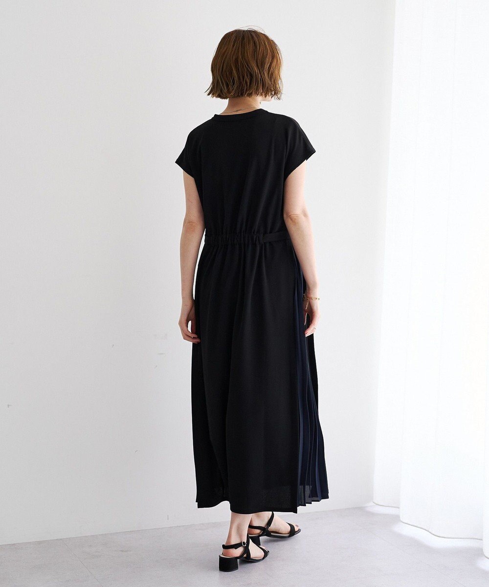 YECCA VECCA ベルテッドプリーツ切替ワンピース 
