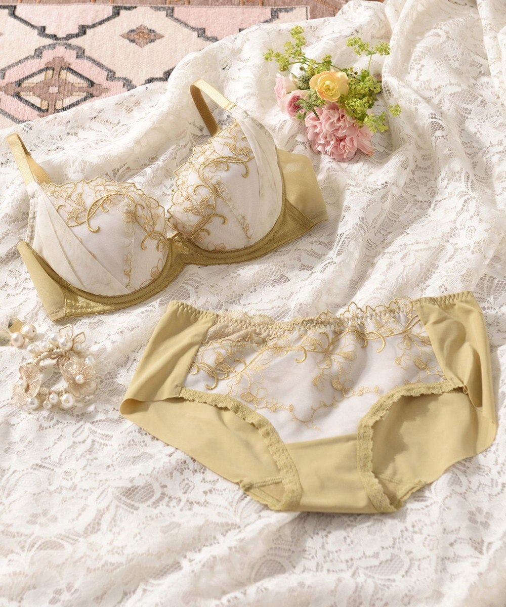 Wing 【エアリーソフトブラ】　ふんわりエアリーな着用感　脇から背中すっきり　ウイング／ワコール　KB2202 