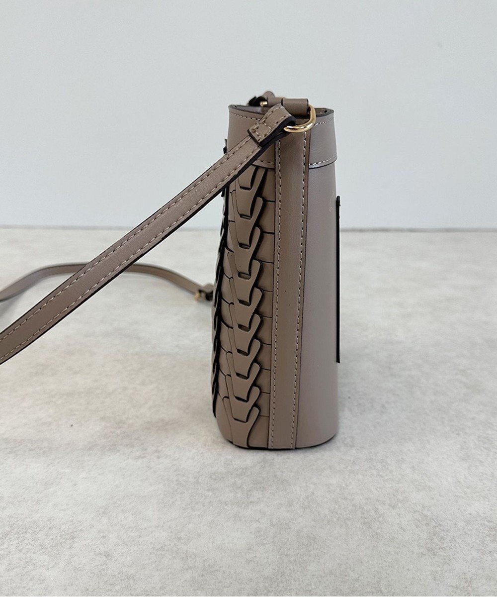 LA BAGAGERIE 【veganview】v piece mesh mini shoulder bag 