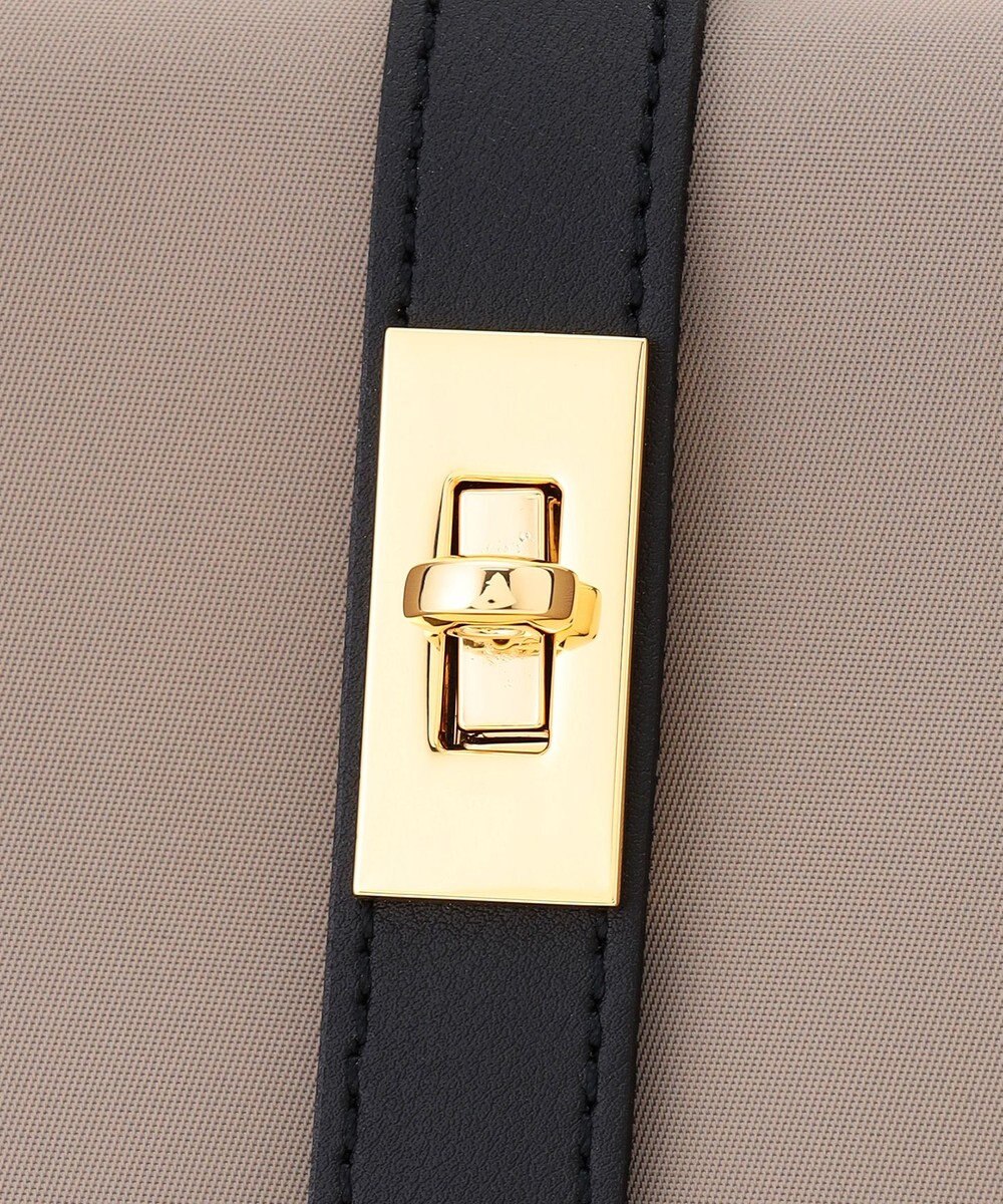 23区 VIOLAd'ORO ベルトデザイン ナイロン トートバッグ (Lサイズ) 