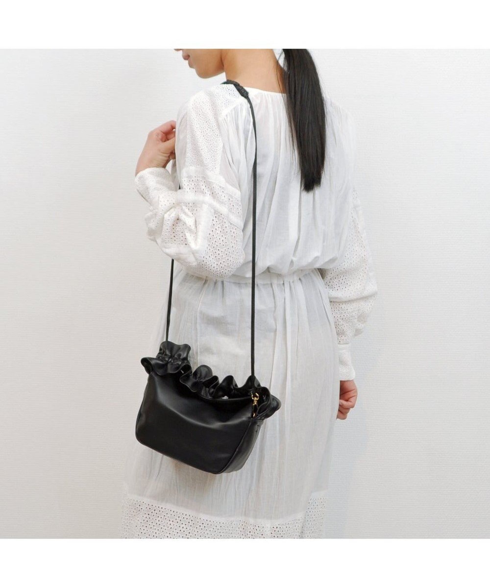 UNBILLION kakatoo フリルハンドルフラップショルダーバッグ 