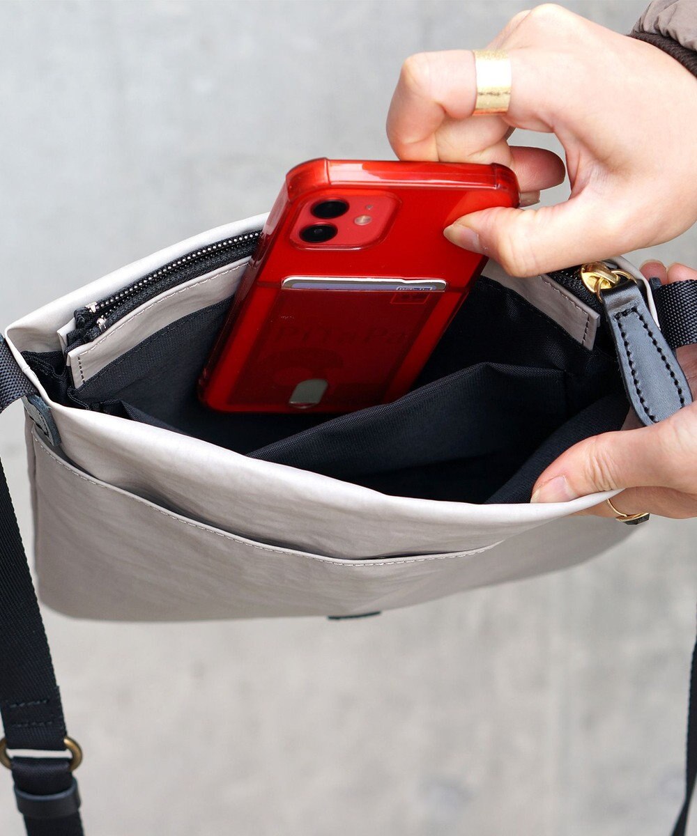 FOLNA RD グリンザ・コーデュラナイロンショルダーバッグ 