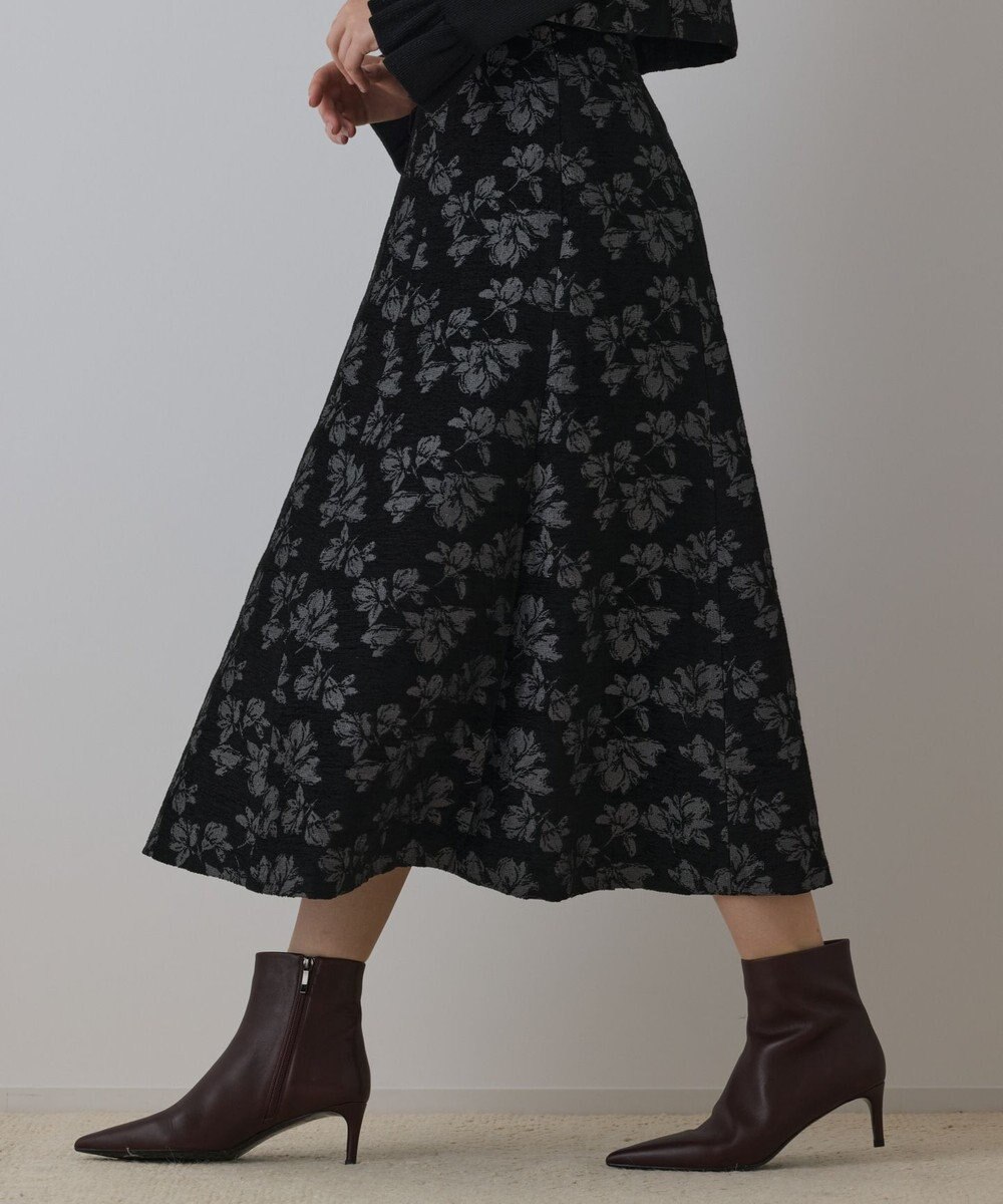 GRACE CONTINENTAL ラメフラワージャガードフレアスカート 