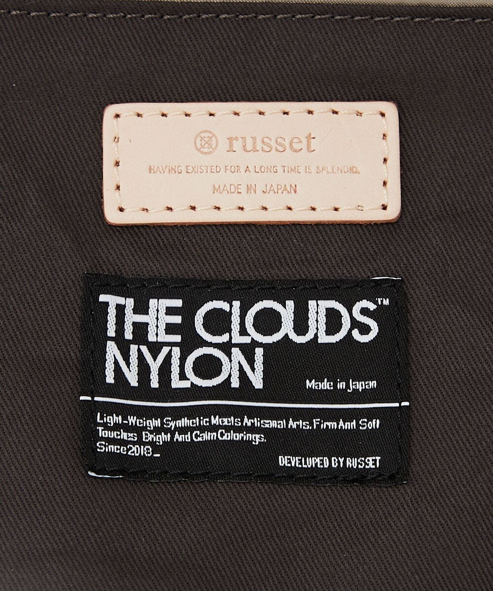 russet ＜長財布がちょうど入る＞ナイロンミニショルダーバッグ(Z-215) 