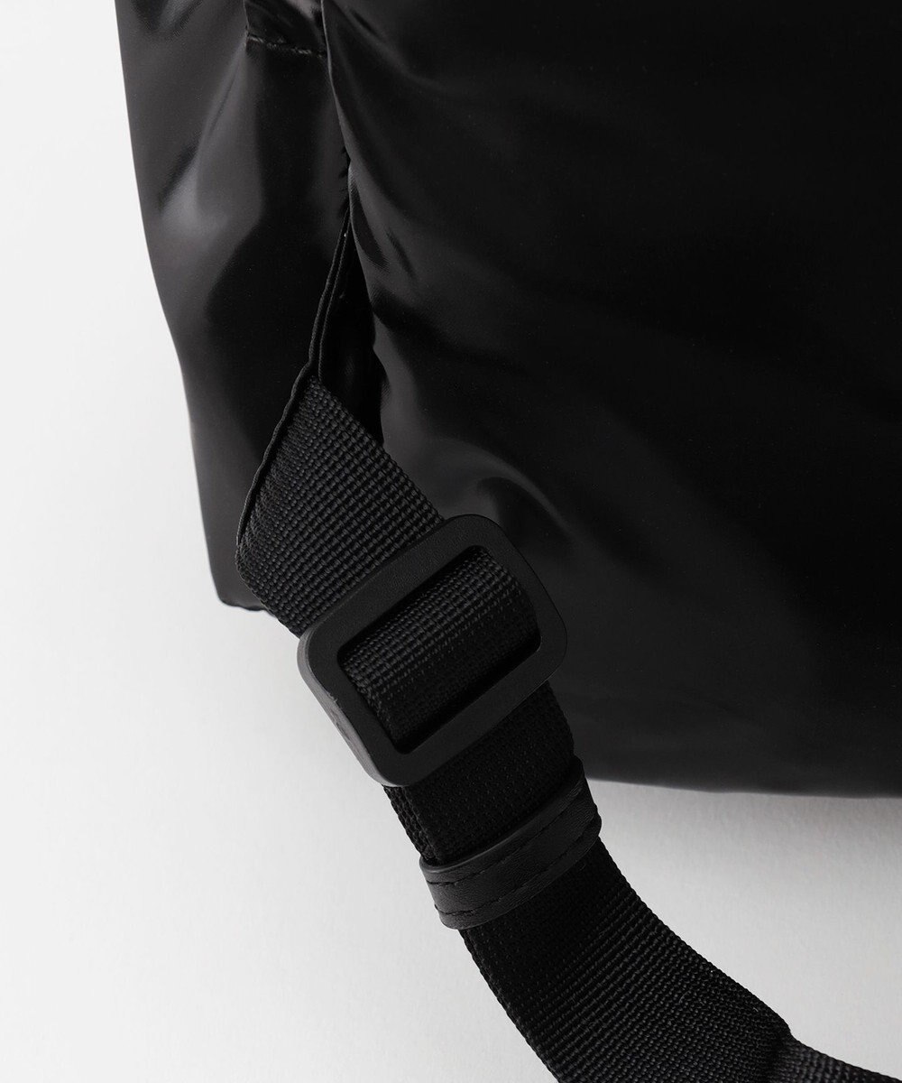 LA BAGAGERIE メタリックドロストポケット　リュックサック 