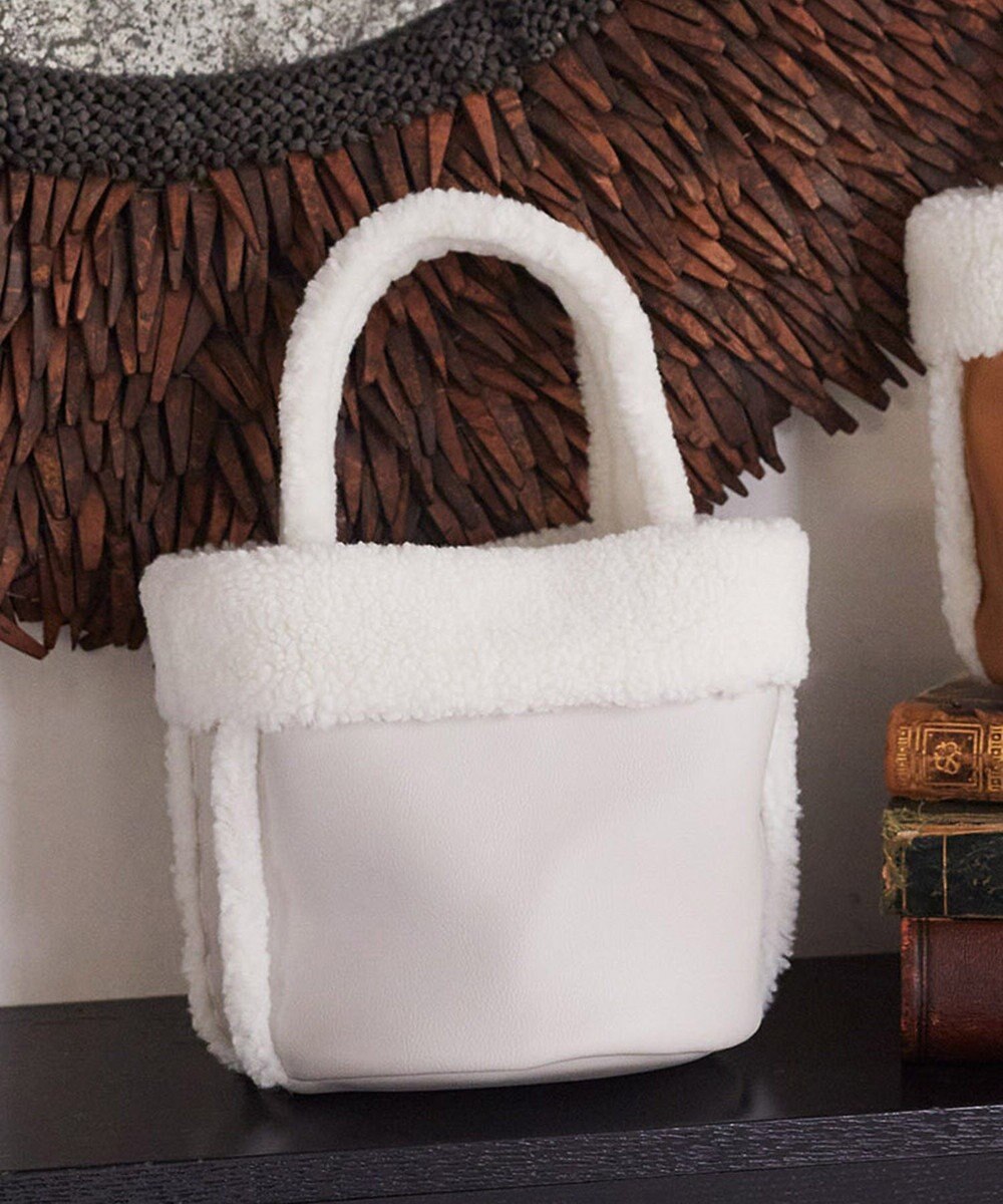 earth music&ecology ムートン風ボアバッグ 