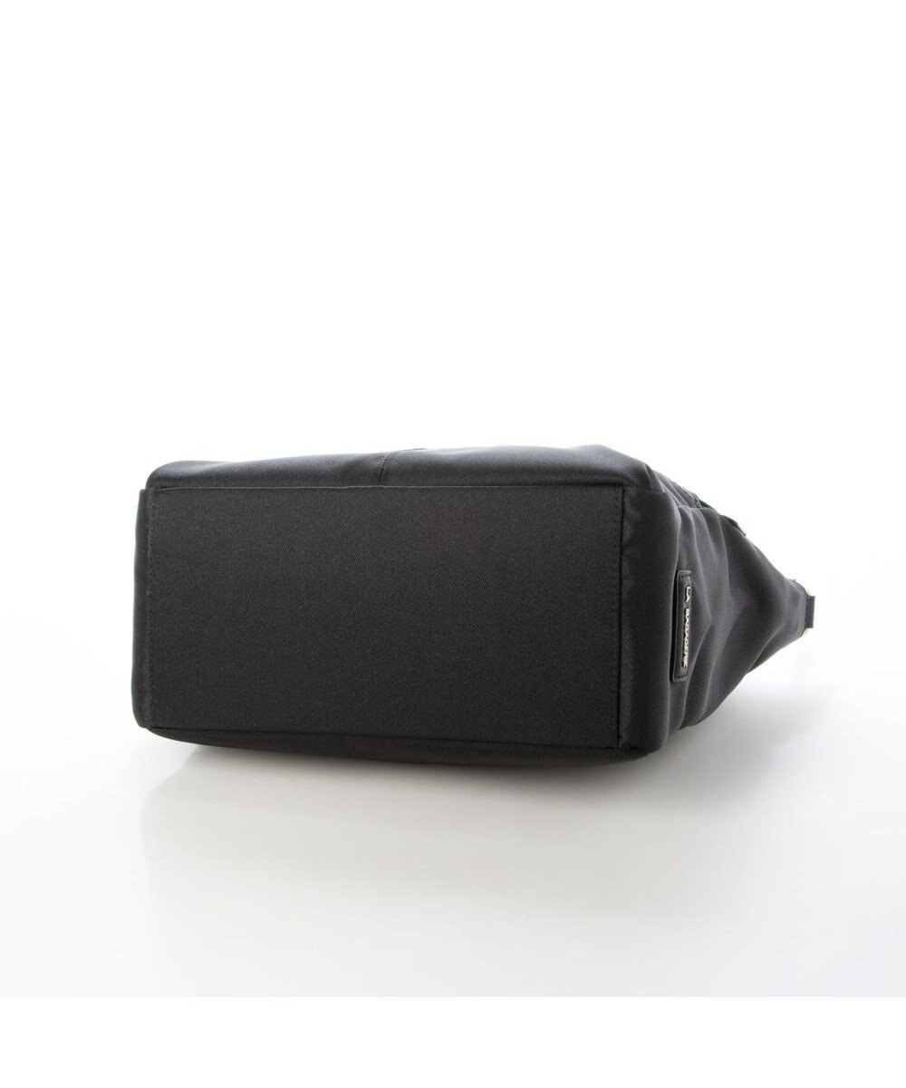 LA BAGAGERIE フロントポケット　スクエアナイロントート 