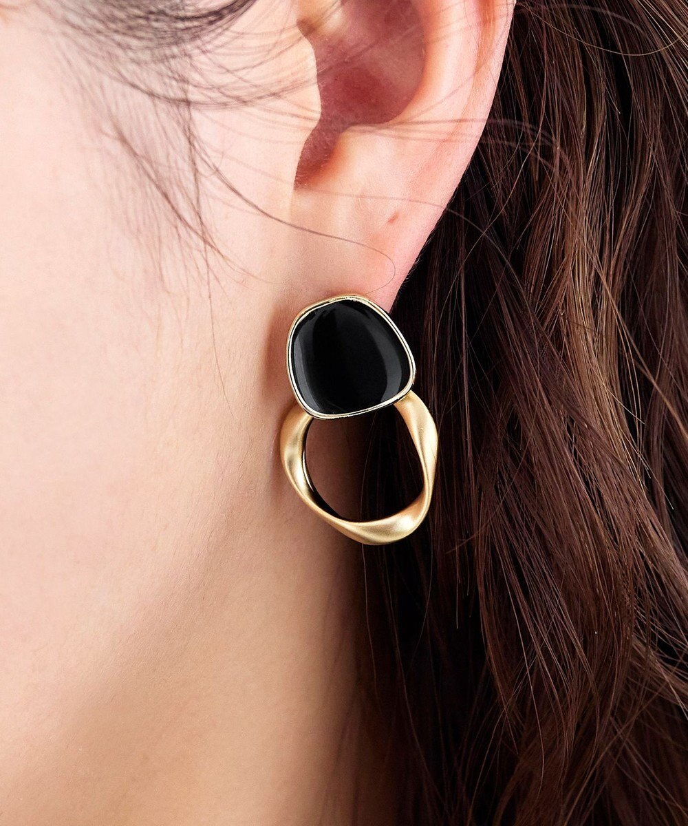 Tiaclasse カラーメタルリングピアス 