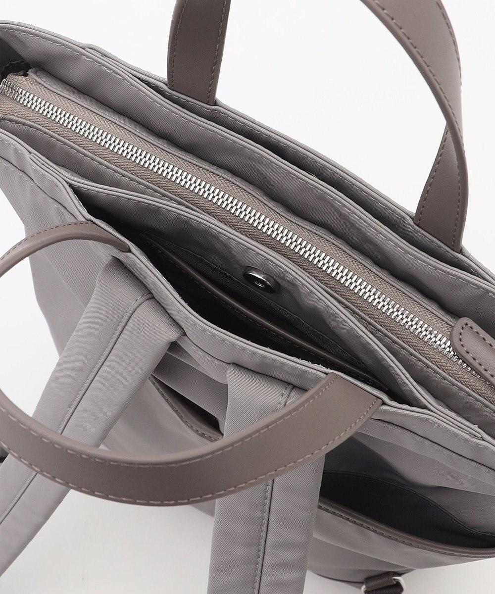 Y'SACCS アシメファスナーポケットリュック 