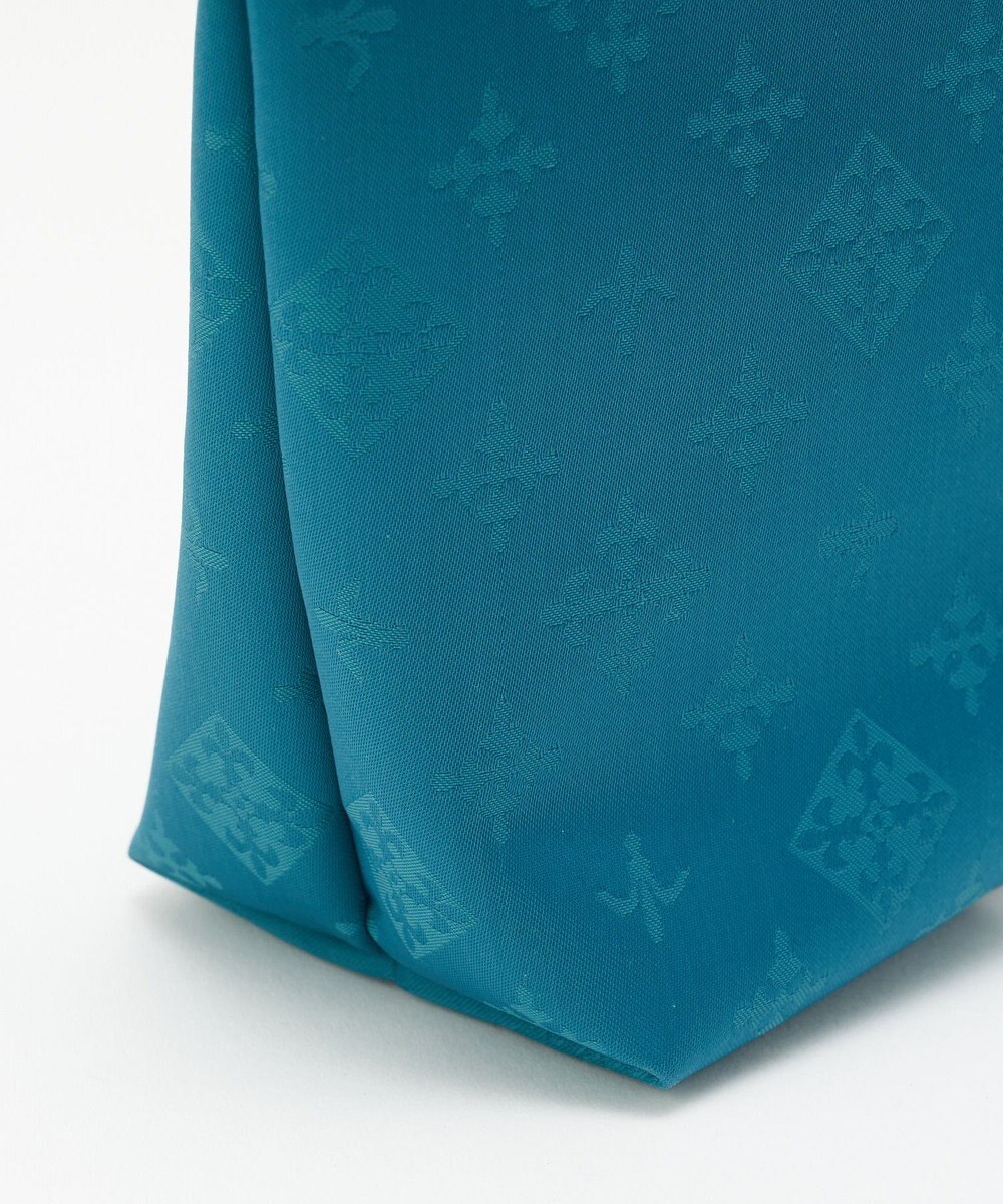 russet ラインプリントポーチ M(Z-226) 