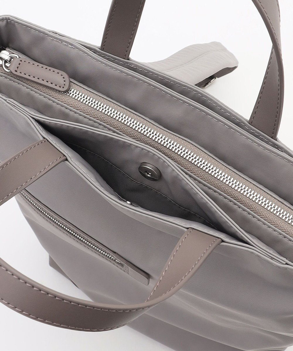 Y'SACCS アシメファスナーポケットリュック 