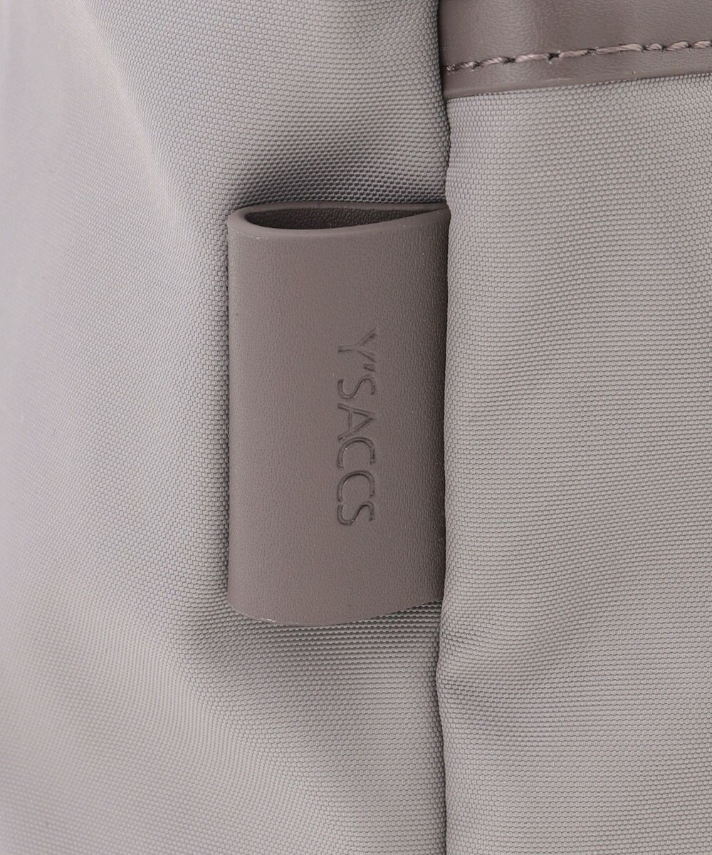 Y'SACCS アシメファスナーポケットリュック 