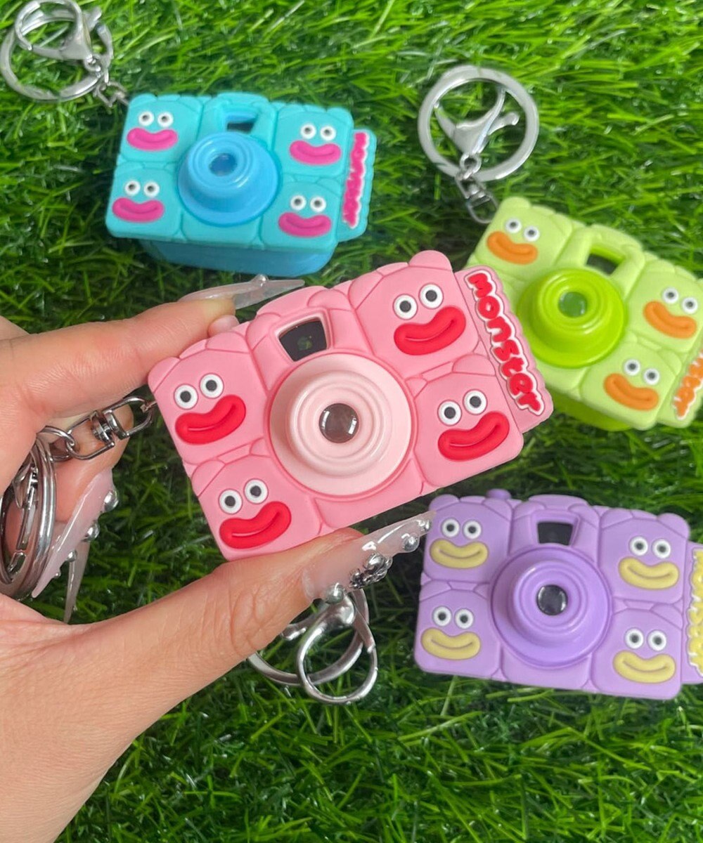 WEGO モンスタートイカメラキーホルダー 