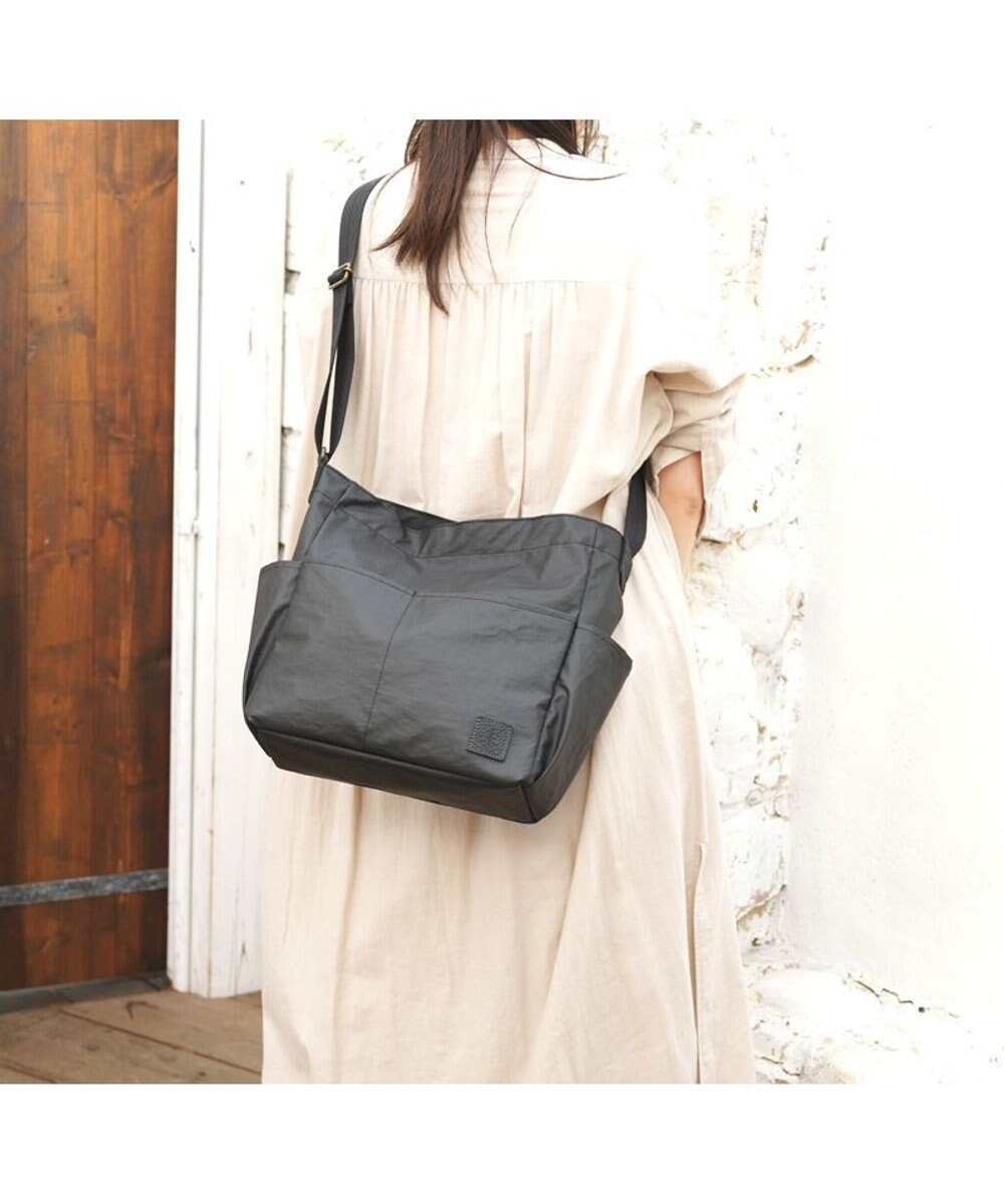 Regalo Felice 【水や汚れに強い / 超軽量】ショルダー / REGALO 